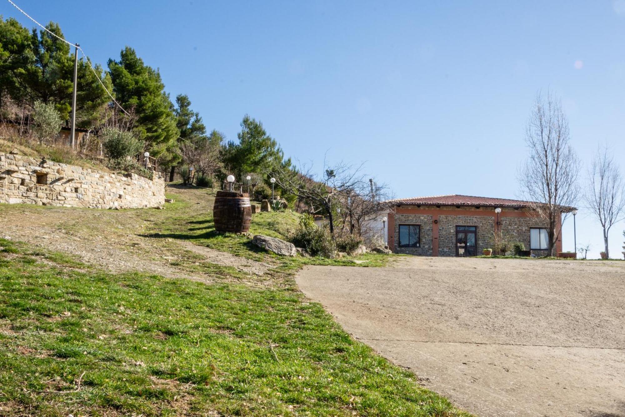 Agriturismo Pinelli Plataci Экстерьер фото